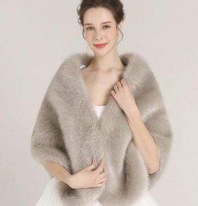 Élégant manteau de mariée manteau vestes Boléros haussements d'épaules régulière fausse fourrure étole Capes pour la fête de mariage LD10538319891