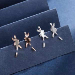 Pendientes elegantes con lazo de cristal, pendientes de plata de ley S925, diseñador de marca de lujo, pendientes con dijes chapados en oro y plata para mujer, accesorios de joyería de moda