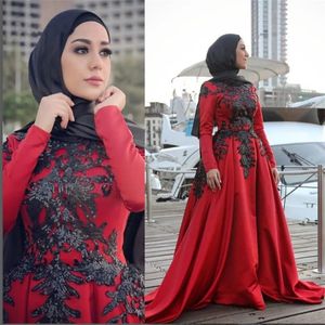 Elegantes vestidos de noche musulmanes de color rojo oscuro con apliques de encaje negro Mangas largas Una línea de satén Vestido formal Ocn para mujeres 2024 Cuello alto Hijab Vestido de fiesta islámico 328