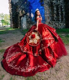 Elegantes dunkelrotes Schatz-Ballkleid Quinceanera-Kleider Applikationen Stickerei Prom Party Kleider Vestidos De Fiesta