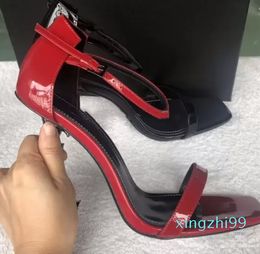 Elegant Design Summer Foulard Classic Cassandra Sandaal Heels Red Sandalen Zwart Gold Opyum Riem hielpomp Patent