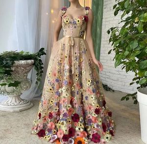 Elegante jurken voor vrouwen 2023 Summer Fashion 3D Flower Borduurwerk Hip Sexy Party Long Dress 240323