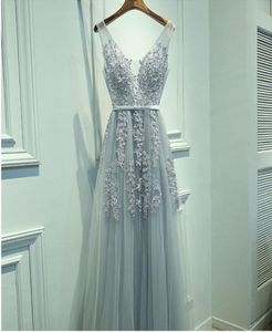 Élégant Dusty Blue Long Tulle Prom Robe Aline Appliques Per perle V Neck Homecoming Robe Graduation Robe For Party Sheer Straps P5165738