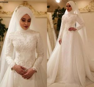 Elegante Geborduurde Kant Moslim A-lijn Trouwjurken Met Afneembare Trein Hoge Hals Lange Mouwen Huwelijksceremonie Bruidsjurken Dubai Arabische Bruid Vestidos CL2591