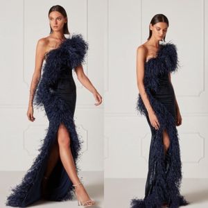 Elegante Avondjurken Sexy One Shoulder Lace Feather Side Split Prom Jurken 2021 Custom Made Sweep Trein Speciale gelegenheden Jurk