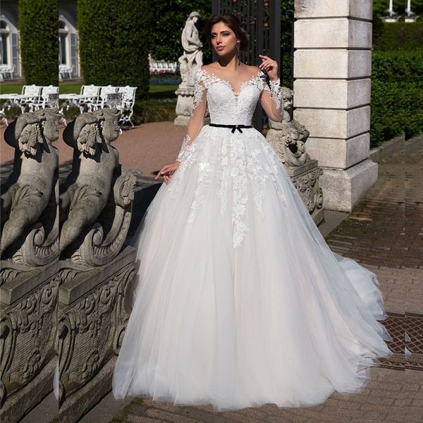 Robe de mariée élégante en dentelle à fleurs, manches longues, col transparent, robe de mariée avec ceinture noire, robe longue avec traîne