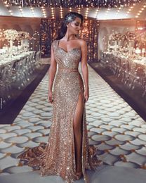 Elegante glitteravond lieverd gouden pailletten formeel feest prom -jurk plooien dij spleetjurken voor speciale ocn