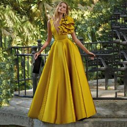 Elegantes goldenes A-Linie-Abendkleid 2024 mit tiefem V-Ausschnitt, ärmellos, Plissee-Rüschen, Satin, Abschlussball, formelle Party-Kleider, Robe de Soiree, Vestidos de Gala