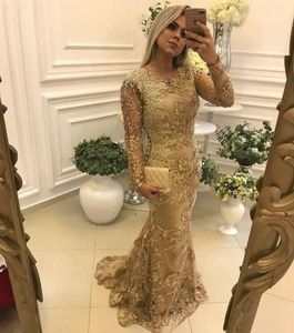 Elegant Gold Sirène en dentelle robes formelles pour femmes 2022 Manches longues Crew Necy Célébrité Party Rangs de soirée Perles Perls Prom Robe Special Ocn Wear