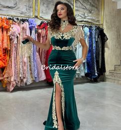 Elegante groene Algerije Kaftan prom jurken 2023 Velvet Cap Mouw Mermaid Turish Avond Jurk Morrocan Dubai Sexy Slit Party NOITE gewaden de Soiree Vestios Festia