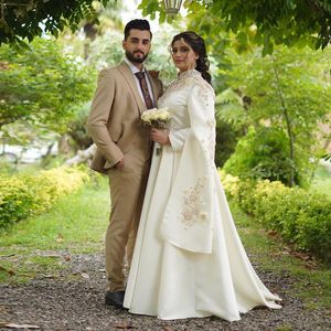 Elegante islam Traditionele trouwjurken 3D Flower Muslim Bruidsjurk Bead Een lijn Arabisch Dubai Turkije damesgewaad Mariage