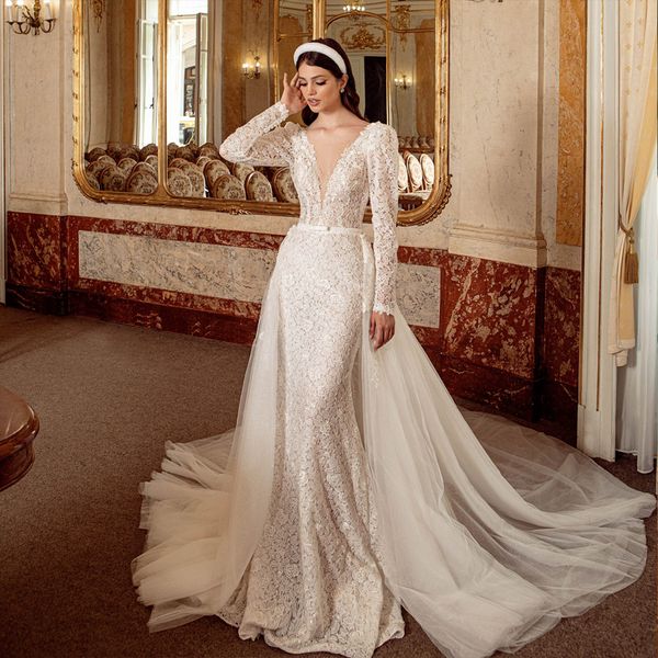 Robe de mariée sirène élégante en dentelle et perles, col en V, manches longues, broderie, dos nu, train en tulle sliky amovible, robes de mariée 2 en 1