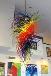 Élégant grand multicolore art lustre villa hall hall décor décor en verre soufflé nouveauté lustre de plafond en spirale décorations LED LED