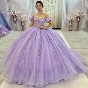 Robe de bal lilas élégant quinceanera robes sweet 15 16 hors de l'épaule appliques en dentelle moelleuse