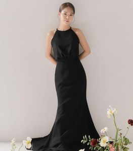 Elegante lange zwarte crêpe gotische trouwjurken Mermaid Modern Halter Koreaans Vestido de Noiva Wattteau Train bruidsjurken voor vrouwen