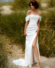 Elegante lange crêpe kralen trouwjurken met korte mouwen/splein Mermaid Moderne Shear Neck Vestido de Noiva Sweep trein geplooide bruidsjurken voor vrouwen