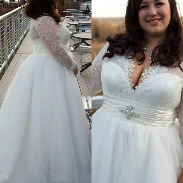 Manches longues élégantes, plus la taille col en V Designers blanc ivoire perlé dentelle femmes matures femmes adultes robes de mariée grande taille robes de mariée