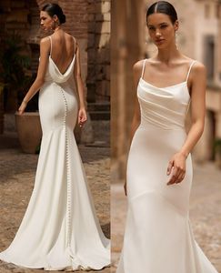Élégant long spaghetti crêpe robes de mariée sirène plissée vestido de novia zipper robes nues pour femmes