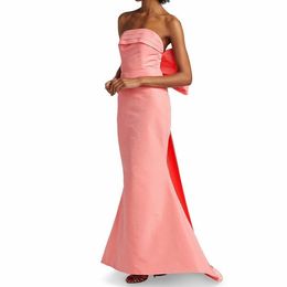 Elegante lange strapless roze avondjurken met boog zeemeermin Taffeta geplooide watteau trein ritssluiting terug prom jurken geplooid voor vrouwen