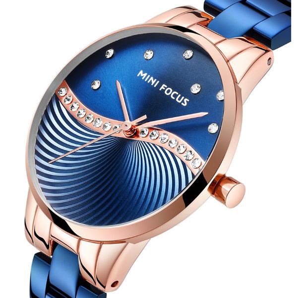 Montre de luxe élégante en acier inoxydable avec bande cwp pour femme, mouvement à quartz japonais, cristal résistant à l'usure, montres pour dames préférées 0263L MINI FOCUS Montres-bracelets