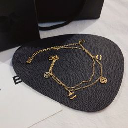 Elegante luxe dames enkelbanden met gouden vergulde boetiek charme keten enkelen met doosveer nieuwe liefde cadeau sieraden enkelbanden