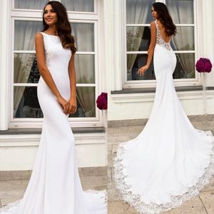 Élégante sirène dentelle Backless robes de mariée cou perles bateau Appliqued Robes de mariée balayage train Plus robes Taille de mariée