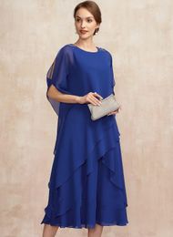 Elegante moeder van de bruid jurken Royal Blue Scoop Tea-Length Chiffon Beading Ruffles Party Jurken Vestidos Para Madre de Novia 2023