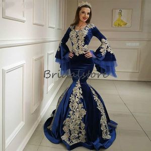 Elegante marine blauwe Arabische avondjurken Mermaid Puff Sleeves Lange Prom Dresses met Applicaties Kant Plus Size Dubai Abaya Kaftan Jurken