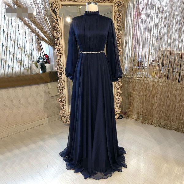 Élégant bleu marine robes de soirée musulmanes manches longues ceinture perlée col haut A-ligne femmes robes formelles cristal mousseline de soie robe de bal robes de soirée