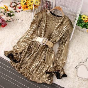 Robe de fête élégante Femmes volants robes plissées vêtements mode tunique mini-femme robe longue manche vestidos robe 2024