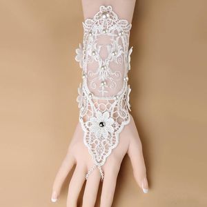 Gants de mariée élégants en dentelle de perles, longueur de poignet, sans doigts, avec application 3D, gants courts de fête formelle