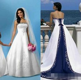 Vestidos de novia de playa de satén blanco y azul vintage 2019 Vestidos de boda nupciales por encargo del corsé del tren de la capilla del bordado sin tirantes para la iglesia