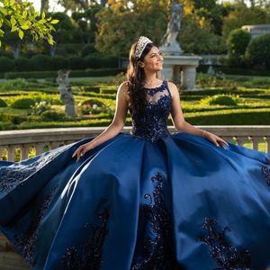 Elegante Quinceanera -jurken 2023 Satijnen Appliques Mouwloos lovertjes Sweet 16 Princess Jurken Vestido de 15 Anos Ball prom jurk