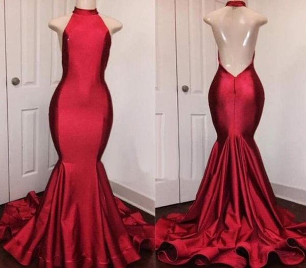 Elegant Red Backless Long Night Robe Halter Neck Sirène Swewaid Train sexy Robes de bal sexy 2018 Forme Formale Sexy Sight Dres3275417