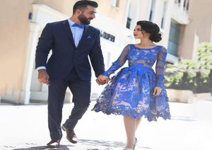 Elegante Royal Blue Cocktail Jurken 2017 Korte kant Appliques Lange mouw knielengte vrouwen mode feestjurken voor afstuderen3974261