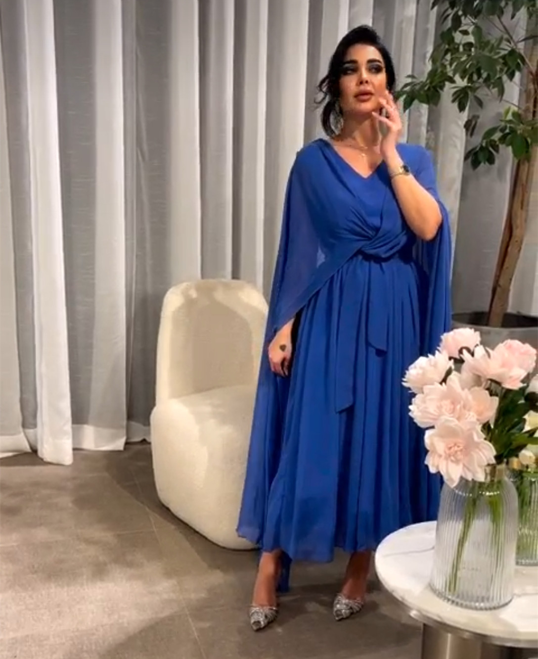 Zarif Kısa Şifon Kraliyet Mavi Gece Elbise A-line V-Neck Prom Elbise Müslüman ayak bileği uzunlukları kadınlar için parti elbiseleri