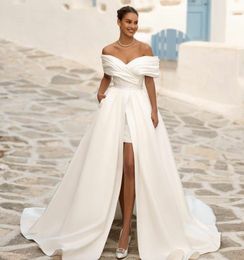 Élégants robes de mariée en satin courte avec gaine plissée vestide de novia zipper de la gaine de train détachable