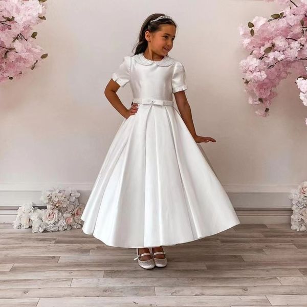 Elegantes vestidos cortos de dama de honor de satén blanco con bolsillos Una línea de cuello joya Vestidos de comunión con cuentas Vestido de fiesta formal Hasta el tobillo Vestidos de invitados de boda para niñas