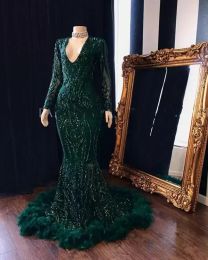 Elegante sirena brillante graduación con cuello en V manga larga verde esmeralda lentejuelas encaje negro africano chica pluma vestido de noche vestidos