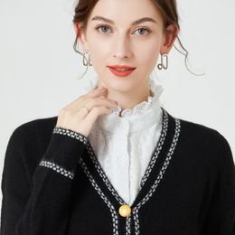 Elegant Stand Fake Collar en dentelle à broderie chemise de chemisiers