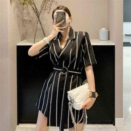 Elegante Gestreepte Jumpsuit Vrouwen Romper Lace Up Office Dames Overall Cotched Collar Sleeve Shorts 210603