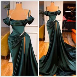 Impresionante y elegante vestido de fiesta de sirena satinado con hombros descubiertos, volantes largos y vestidos de noche formales con cuentas divididas BC11179