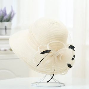 Élégant Summer Wide Brim Femme Chapeau Big Satin Flower Ribbon Peuat