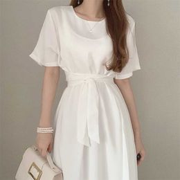 Elegante temperament zomer o hals korte mouw witte chiffon jurk vrouwen met riem vestido de mujer retro fashion koreaans eenvoudige 210610