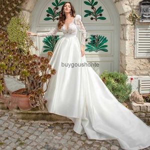 Robe de mariée en V élégant manches longues A-Line 2022 Princesse Robes de mariage Appliques en dente