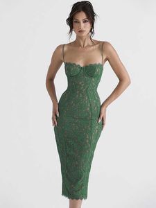 Elegante vintage groene kanten midi -jurk eenvoudige luxe spaghetti riem feestkleding jurk voor vrouwen 2022 avondjurken