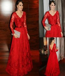Elegante vneck -kanten applique rode prom jurk riem lange mouwen lellen lagen pailletten vloer lengte kanten avondjurk celebrity jurken8784090