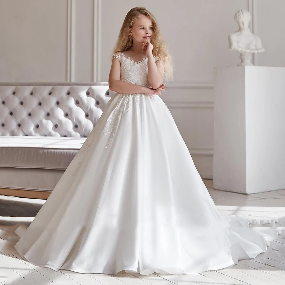 우아한 흰색 레이스 아플리크 결혼식을위한 새틴 꽃 소녀 드레스 2024 공주 볼 가운 스커프 목 아이 첫 친교 가운