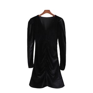 Femme élégante noir velours volants Mini robe printemps mode dames col en V robes de soirée femme Sexy drapé 210515