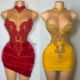 Robes de fête jaune élégante pour femmes perles de paillettes à paillet haut de cou courte coupées de bal